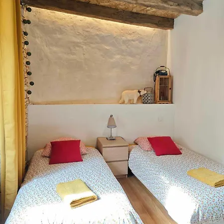 بيت للعطل Maison De Village Avec Jardin Clos