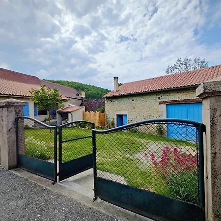 Maison De Village Avec Jardin Clos بيت للعطل *